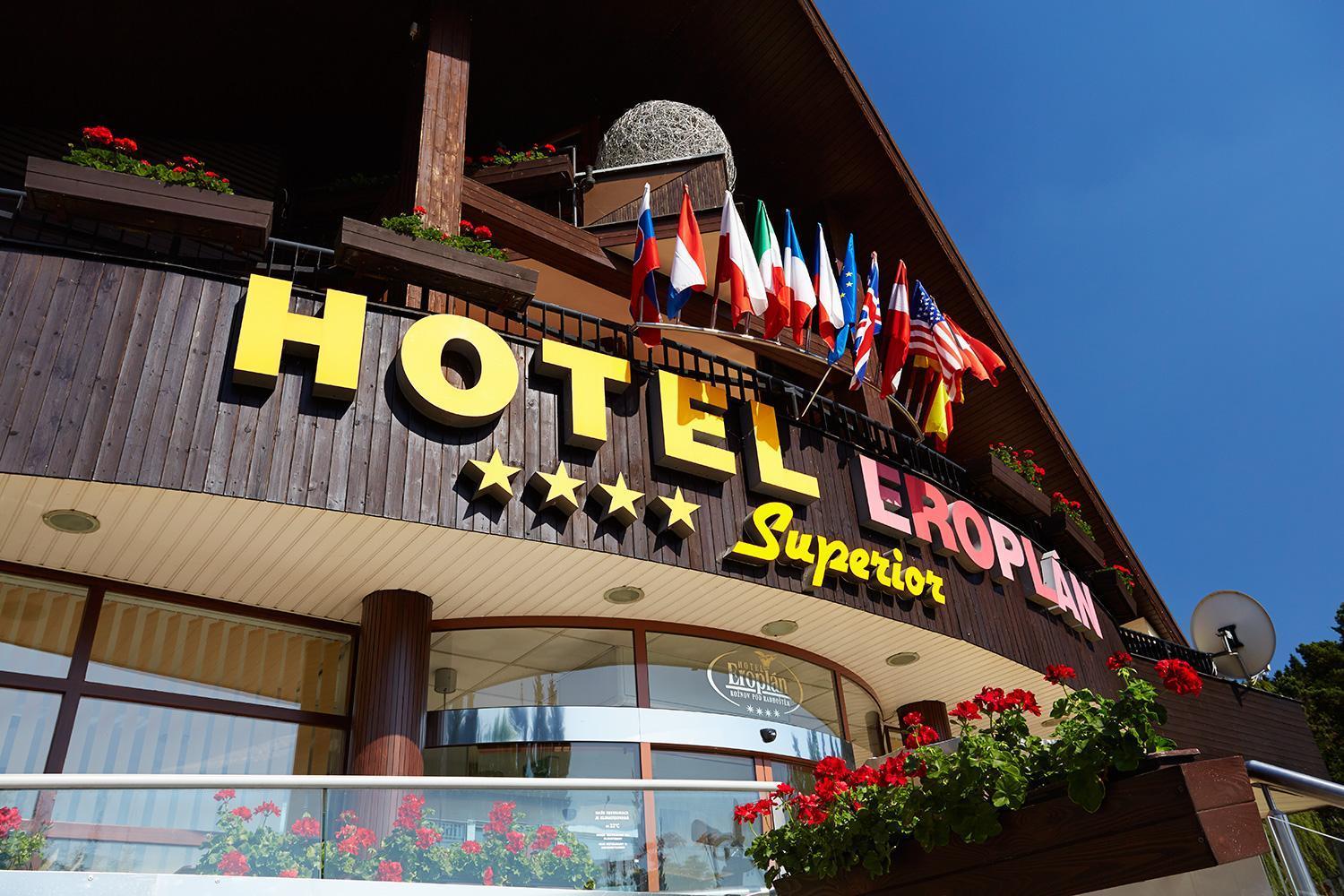 Hotel Eroplan Rožnov pod Radhoštěm Eksteriør billede