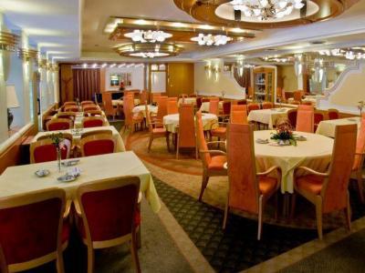 Hotel Eroplan Rožnov pod Radhoštěm Eksteriør billede